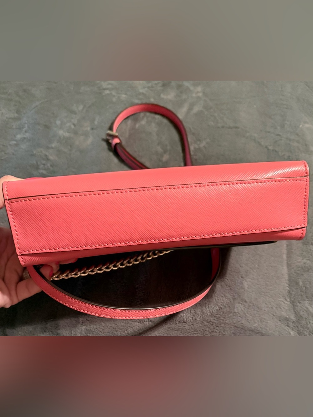 Kate Spade Coral Leather Crossbody/Clutch with Gold Chain - Picture 8 of 16